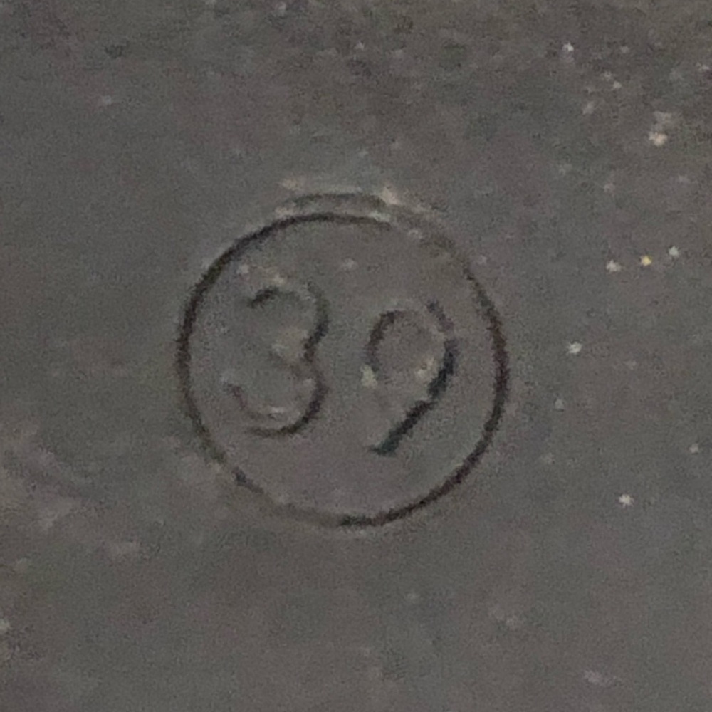 Women’s Patent Faux Leather Boots. Size 39. - Picture 4 of 4